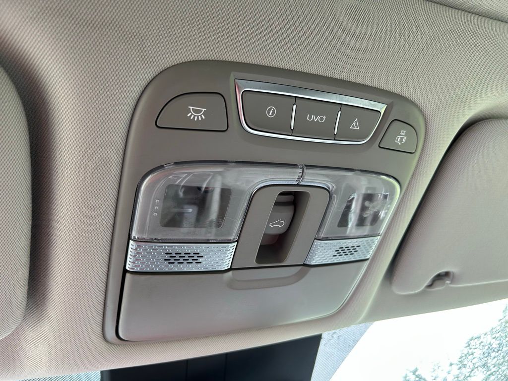 Thumbnail: 2022 Kia Telluride - 32