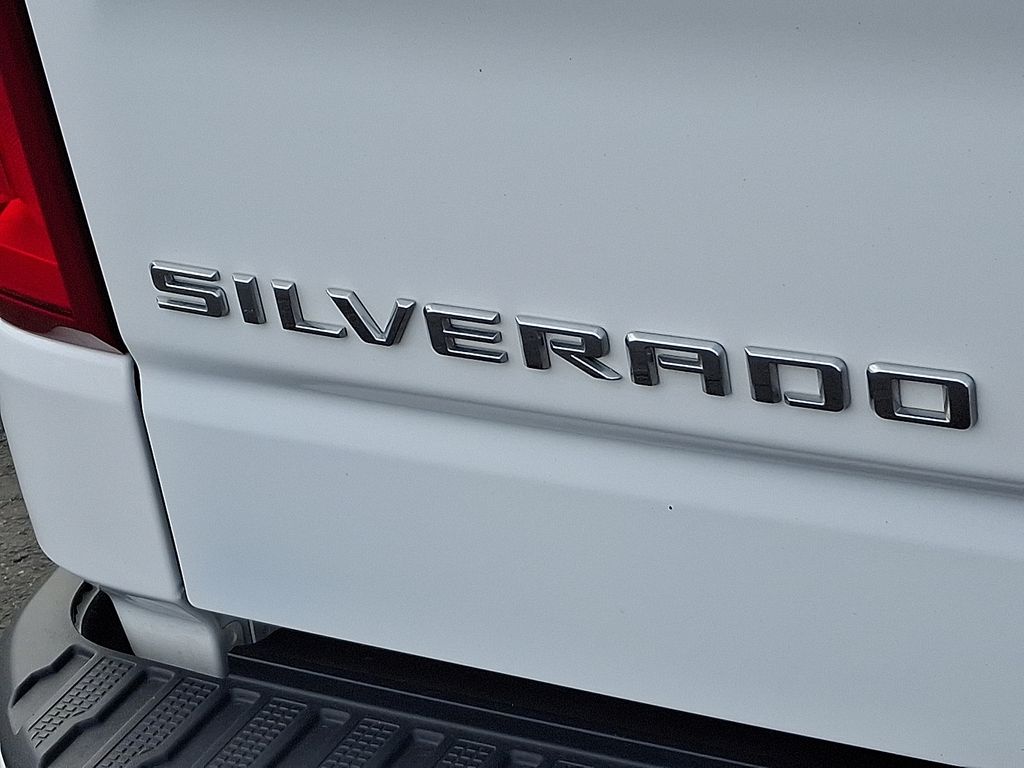Thumbnail: 2026 Chevrolet Silverado 1500 - 30