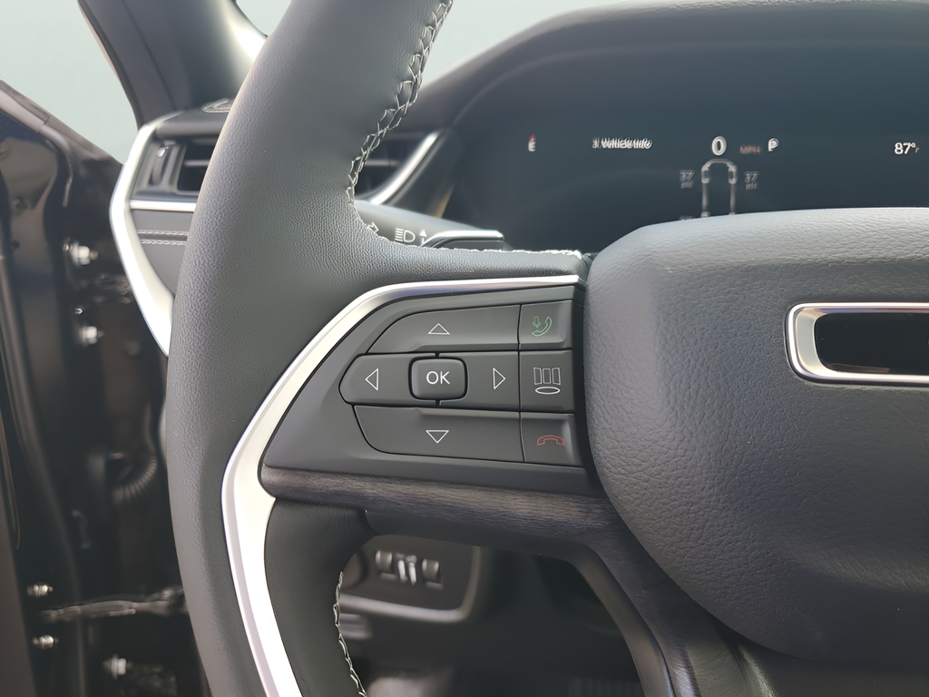 New Car 2025 Jeep Grand Cherokee L  Limited For Sale Under $50,000 In Austin, Texas