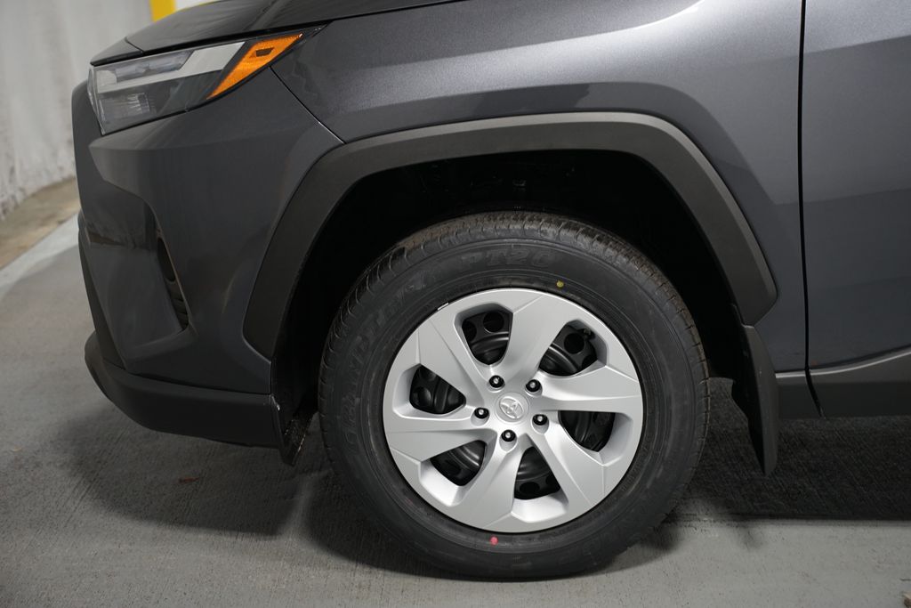 Thumbnail: 2025 Toyota RAV4 - 5