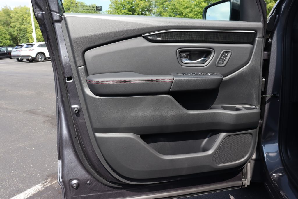 Thumbnail: 2025 Honda Pilot - 32