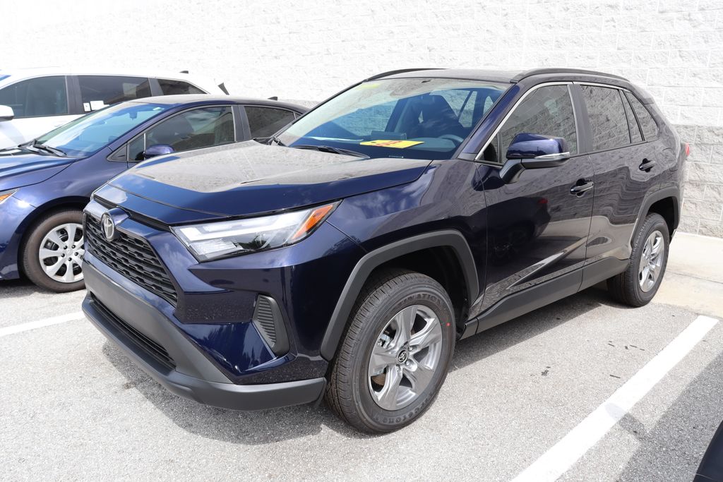 2024 Toyota RAV4 XLE -
                West Palm Beach, FL