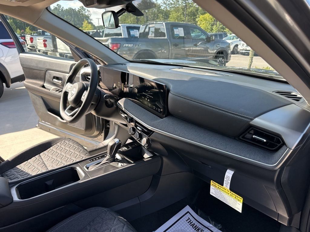 2025 Gun Metallic Nissan Kicks SV FWD SUV