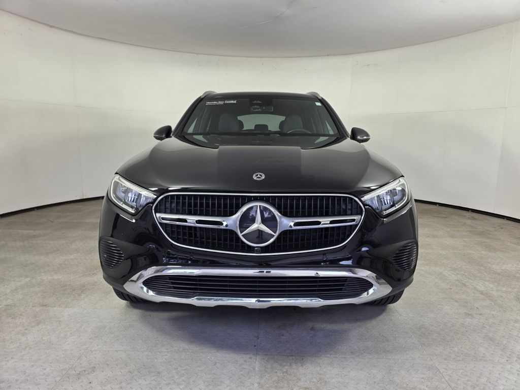 Certified Used 2025 Black Mercedes-Benz GLC 300 image 2