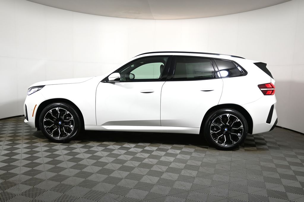 Thumbnail: 2026 BMW X3 - 2