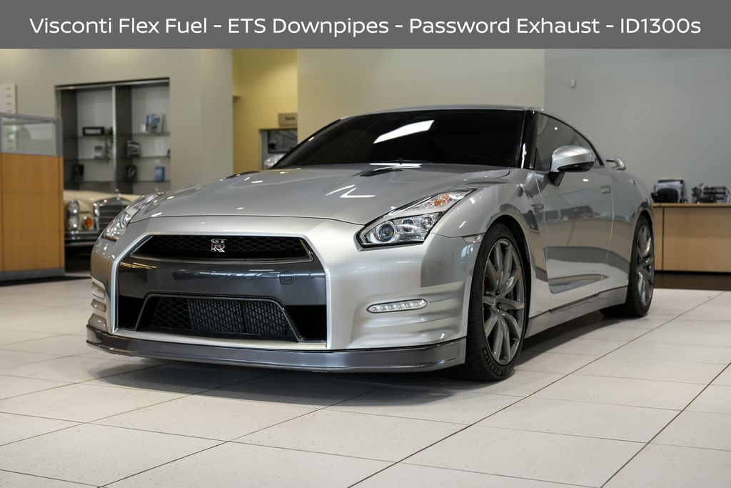 Super Silver 3-Coat Metallic 2016 Nissan GT-R Coupe All-Wheel Drive 6-Speed Automatic