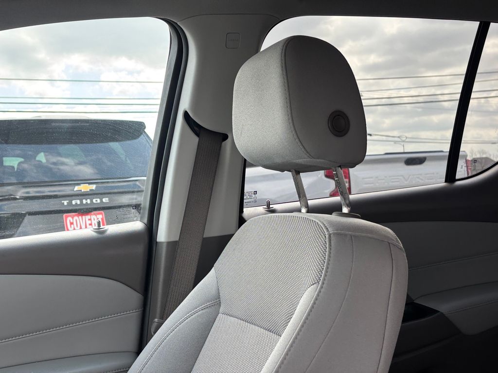 Used Car 2020 Chevrolet Traverse  Lt For Sale Under $30,000 In Austin, Texas