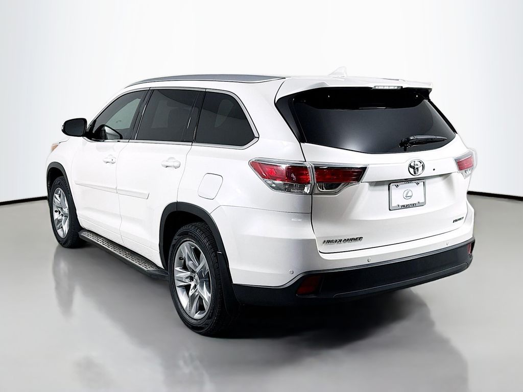 Thumbnail: 2014 Toyota Highlander - 7