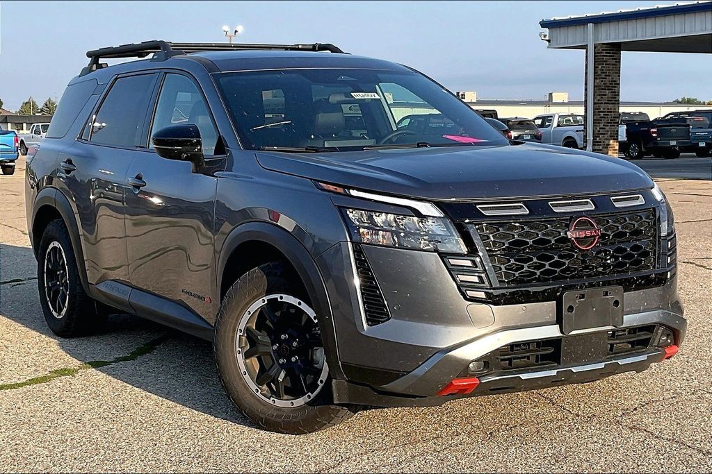 Gray (Gun Metallic) 2026 Nissan Pathfinder SUV / Crossover All-Wheel Drive 9-Speed Automatic