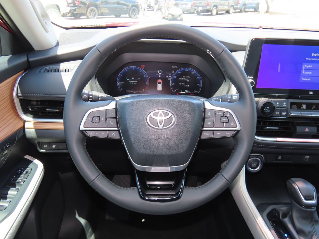 2025 Toyota Grand Highlander Limited 10
