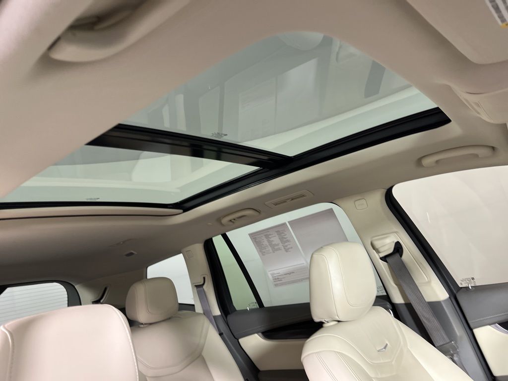 Thumbnail: 2020 Cadillac XT6 - 6