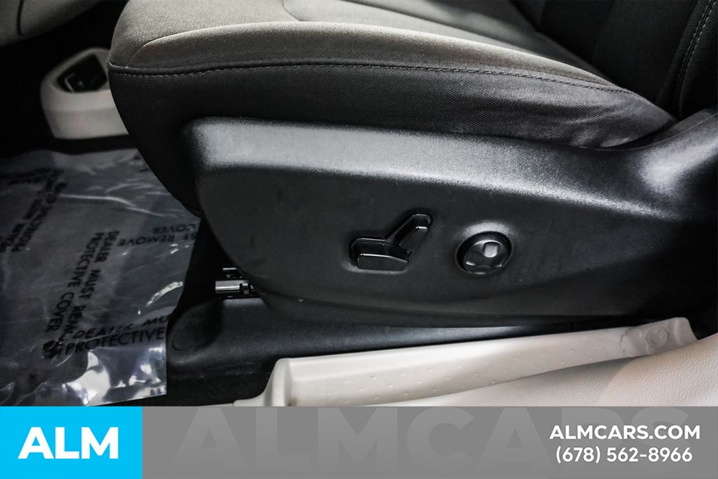 Used 2023 Gray Chrysler LX image 20