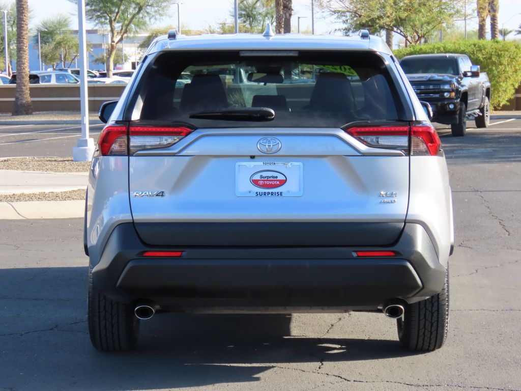 2023 Toyota RAV4 XLE 6