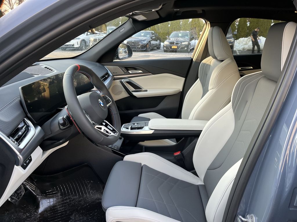 Thumbnail: 2026 BMW X2 - 11