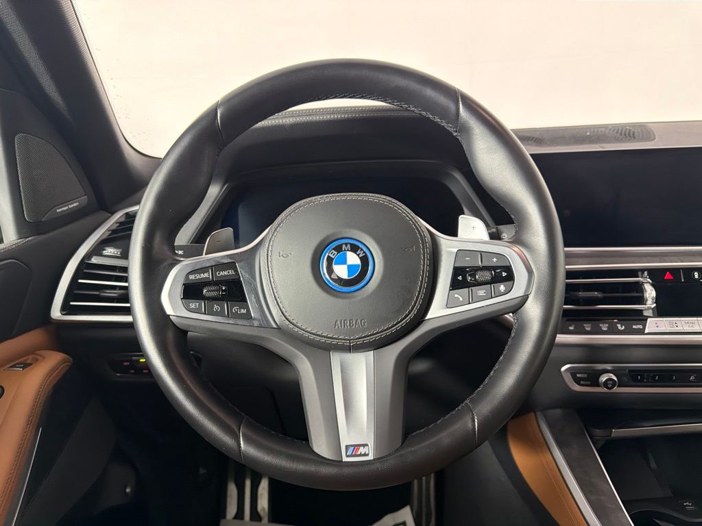 Thumbnail: 2023 BMW X5 - 19