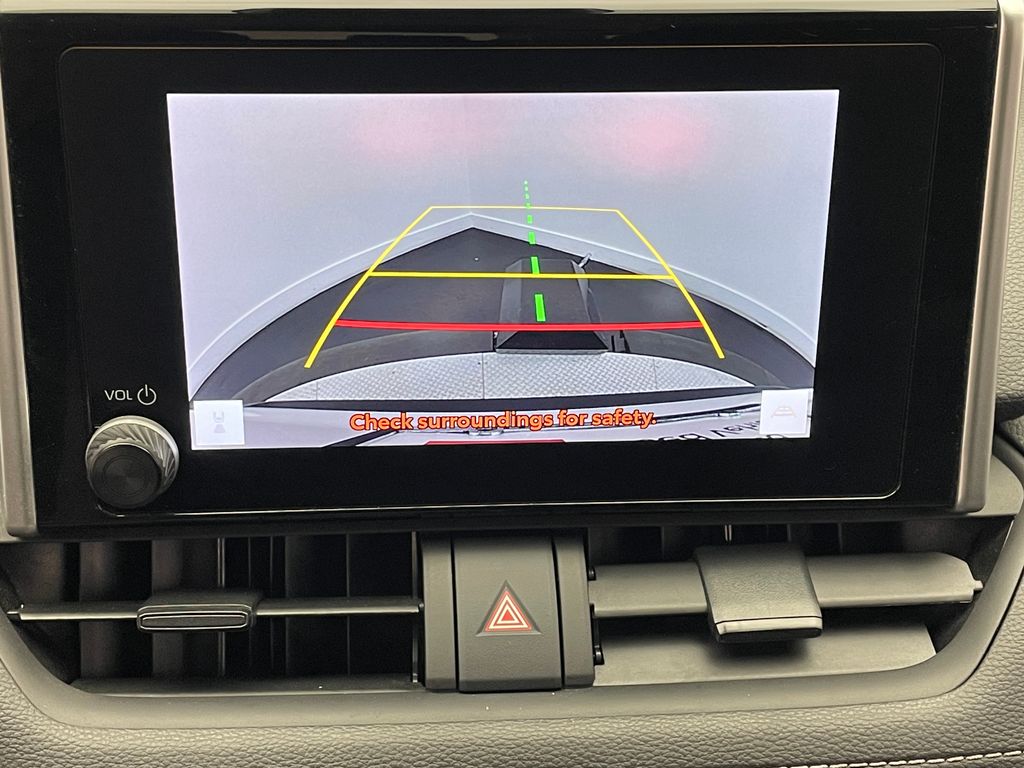 2023 Toyota RAV4 XLE 26
