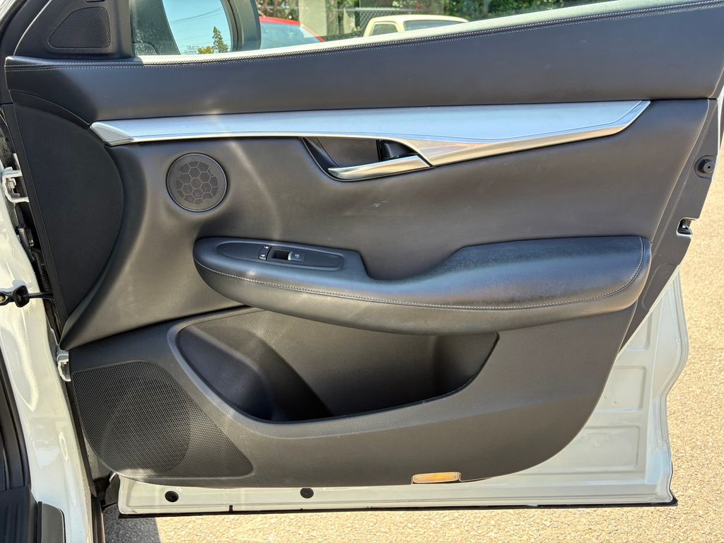 2019 INFINITI QX50 LUXE