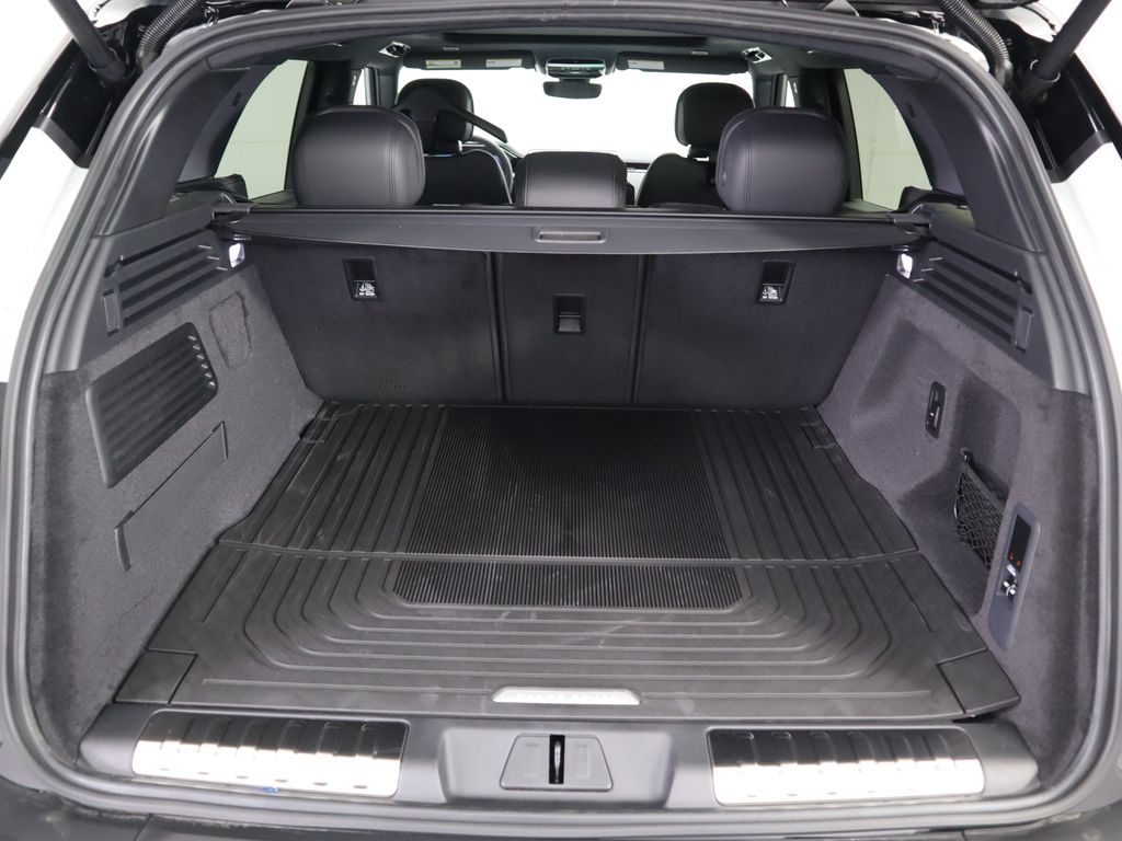 2025 Land Rover Range Rover Sport Dynamic 30