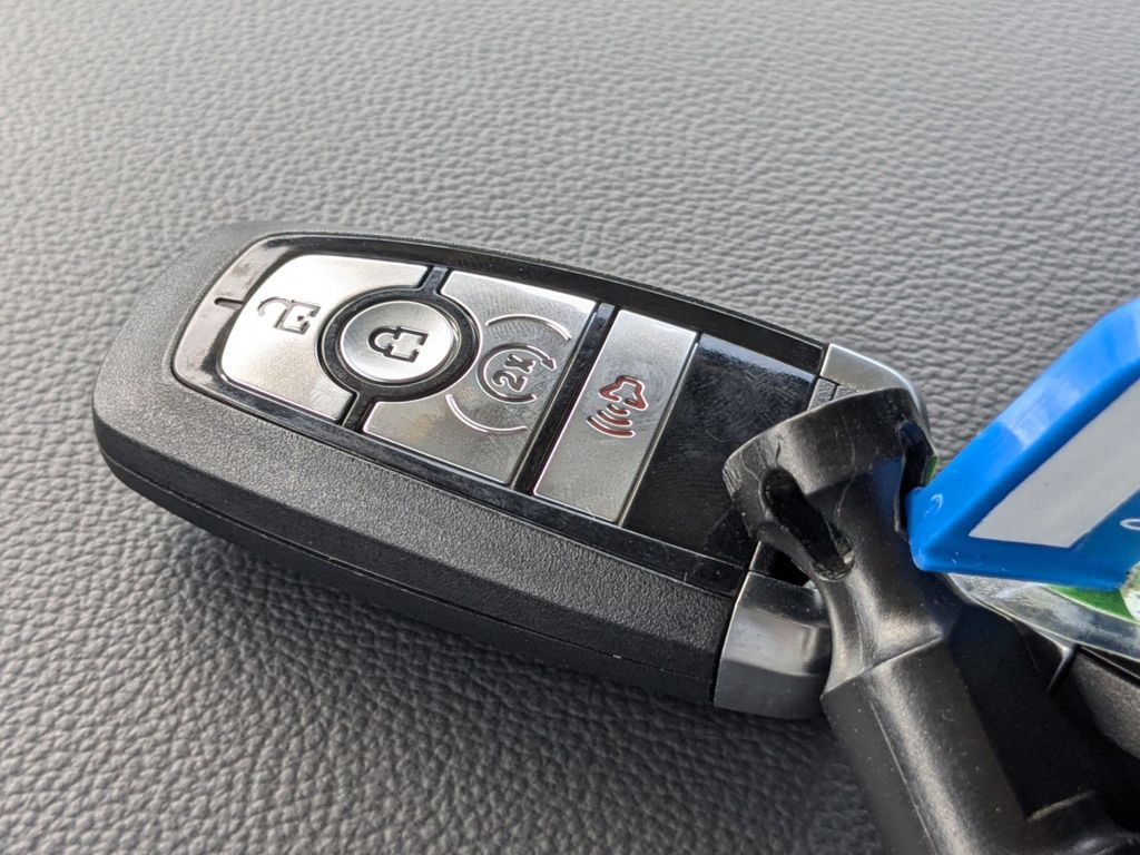 2025 Ford F-550 Chassis LARIAT