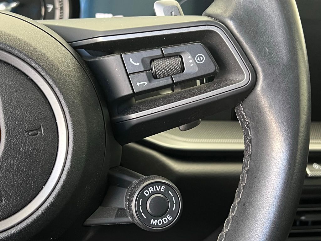 Thumbnail: 2021 Porsche 911 - 9