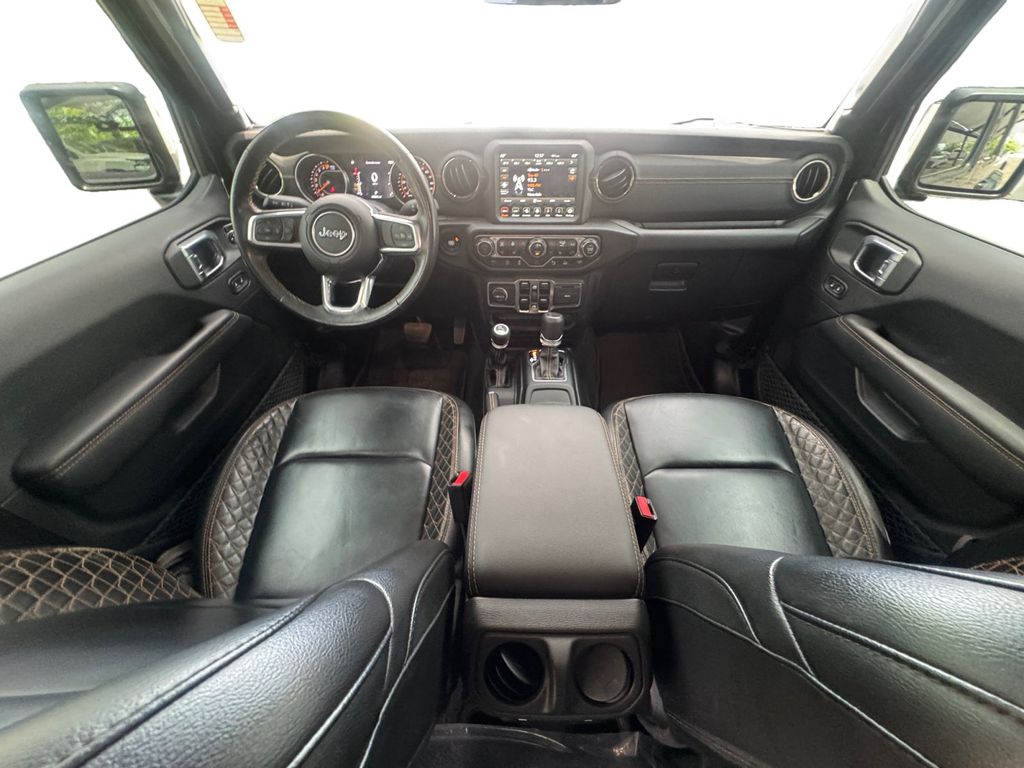Used Car 2023 Jeep Gladiator  Overland For Sale Under $35,000 In Round Rock, Texas