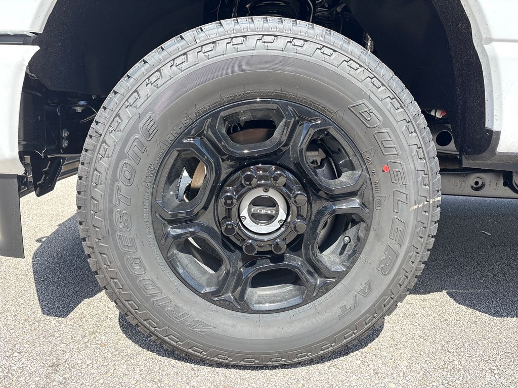 New 2026 White Ford XL image 15