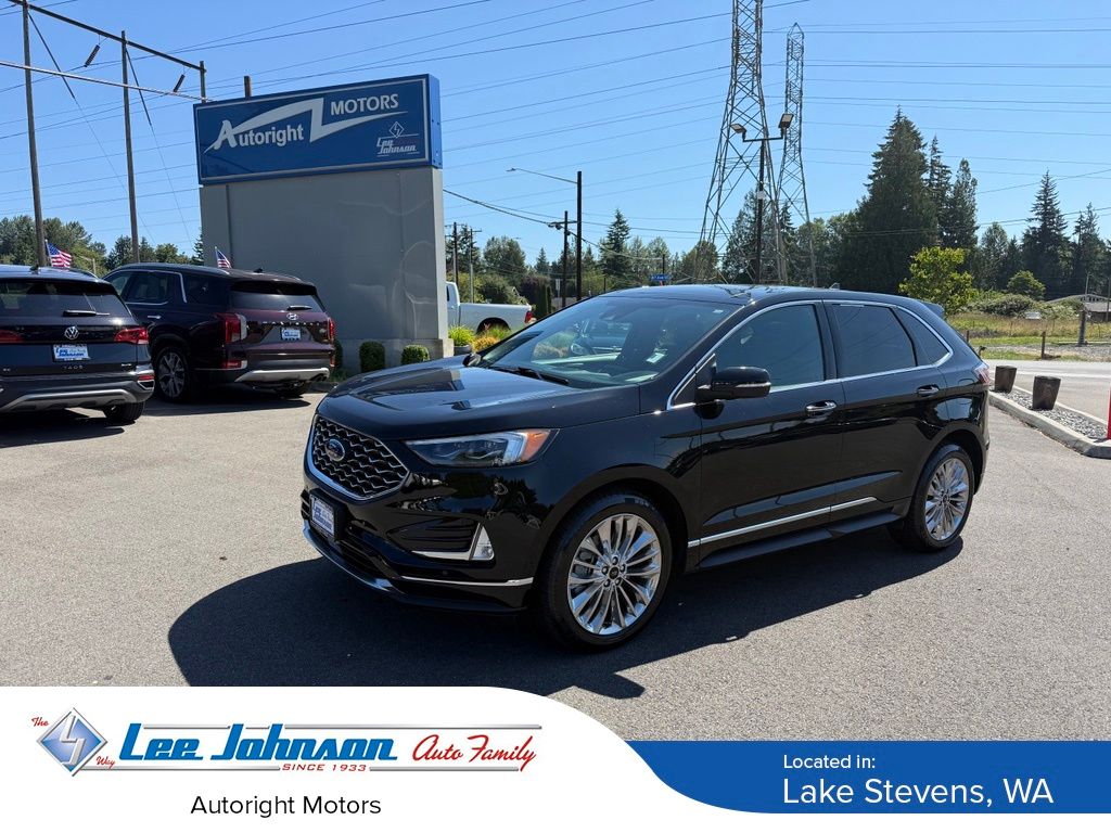 2022 Ford Edge Titanium AWD