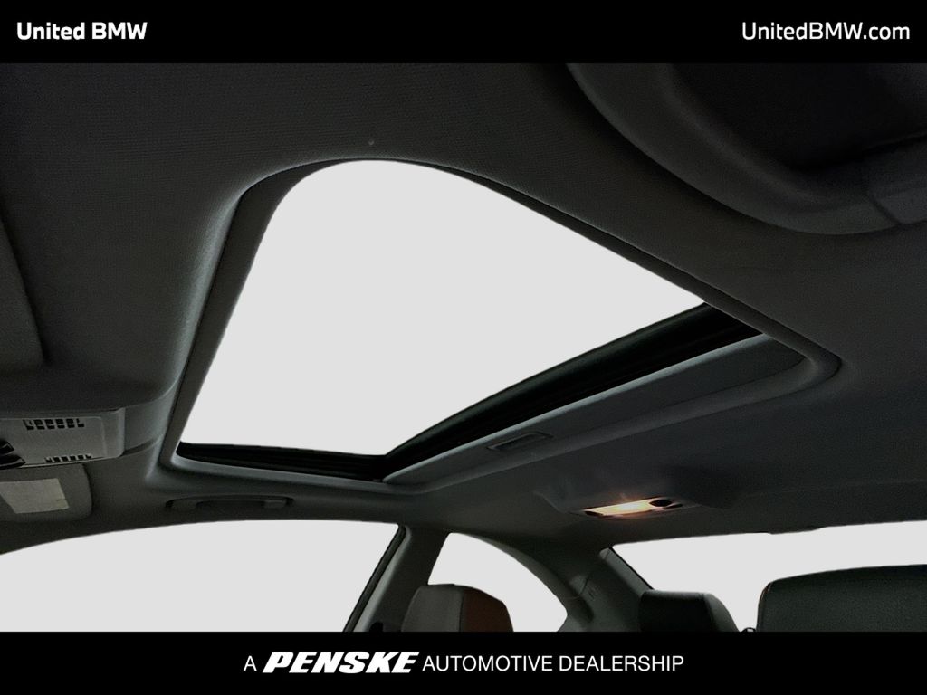 Thumbnail: 2012 BMW 1 Series - 11