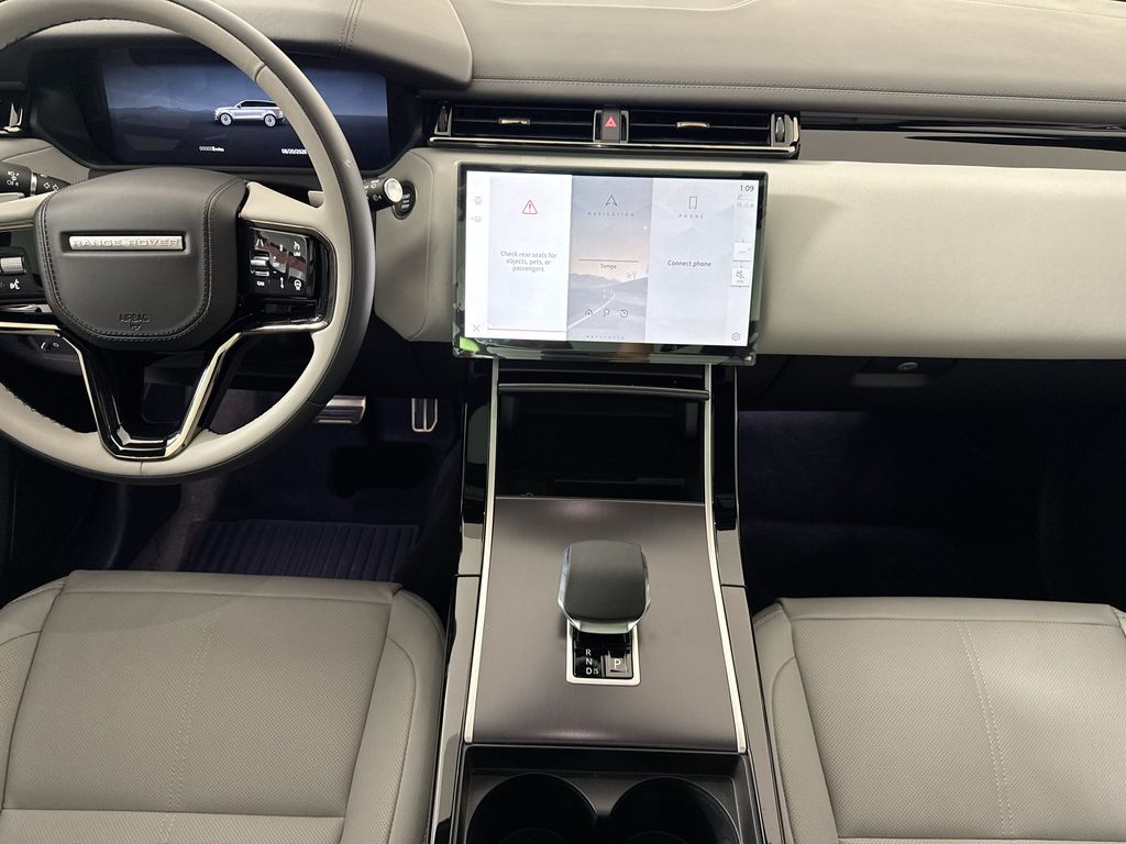 Thumbnail: 2026 Land Rover Range Rover Velar - 14