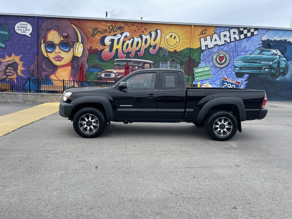 Used 2013 Toyota Tacoma Truck