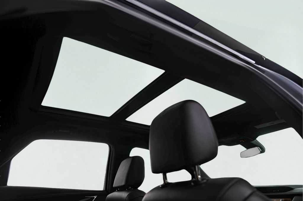 Used Car 2021 Cadillac Xt5  Premium Luxury For Sale Under $30,000 In Austin, Texas