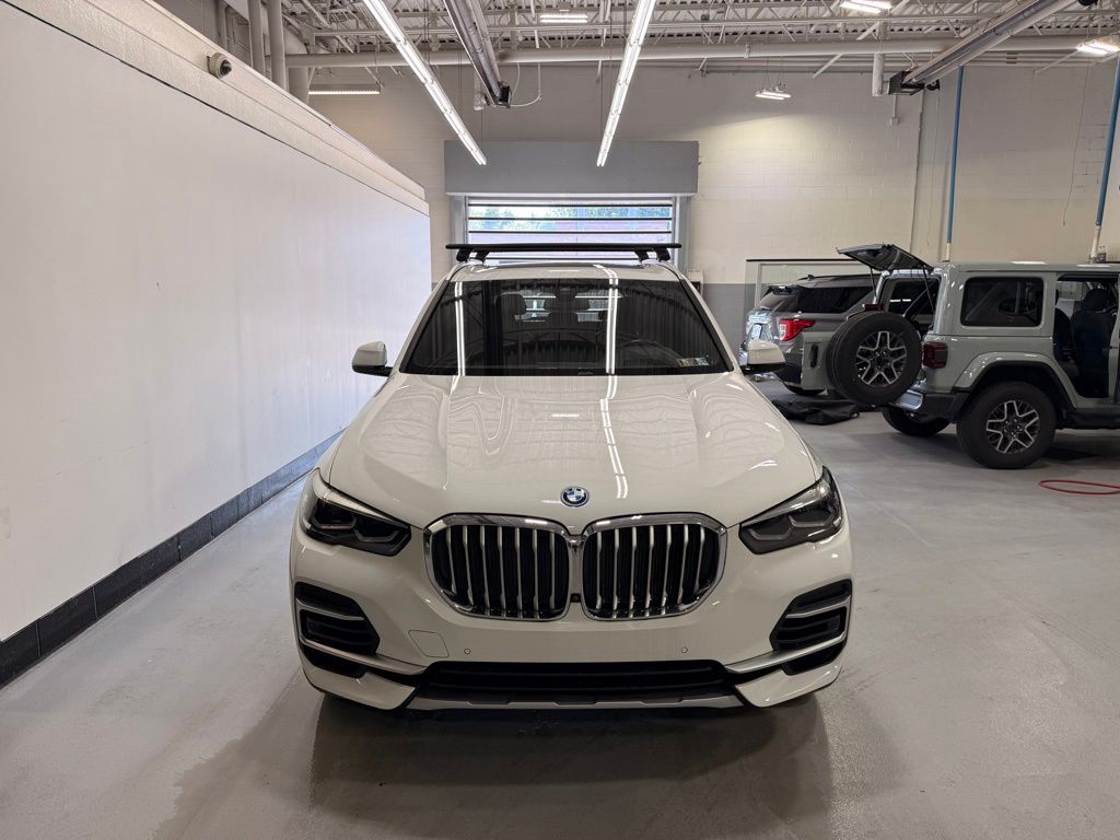 Thumbnail: 2022 BMW X5 - 8
