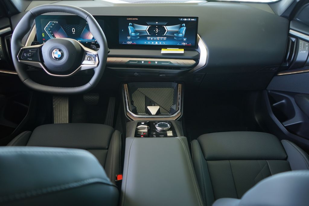 Thumbnail: 2025 BMW X3 - 13