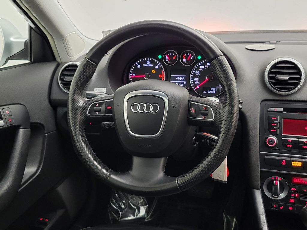 Thumbnail: 2013 Audi A3 - 21