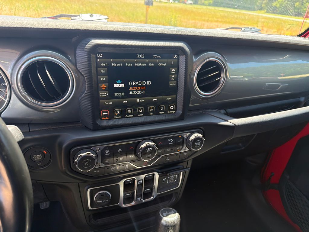 Used 2022 Red Jeep Unlimited Sahara image 28