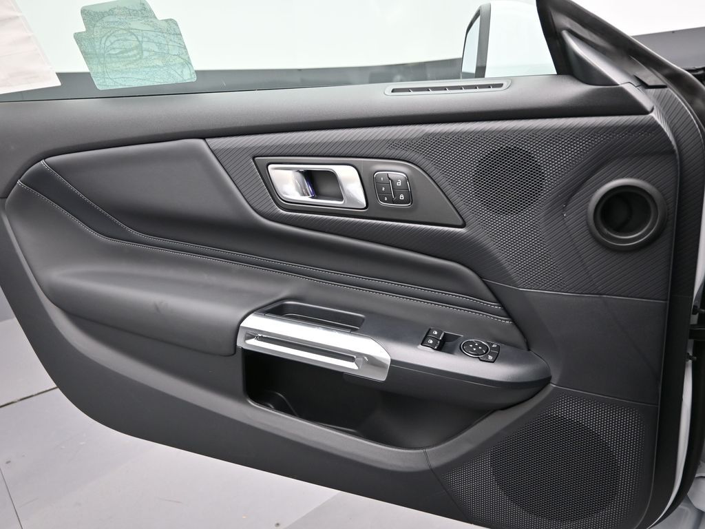 2025 Ford Mustang EcoBoost Premium Fastback