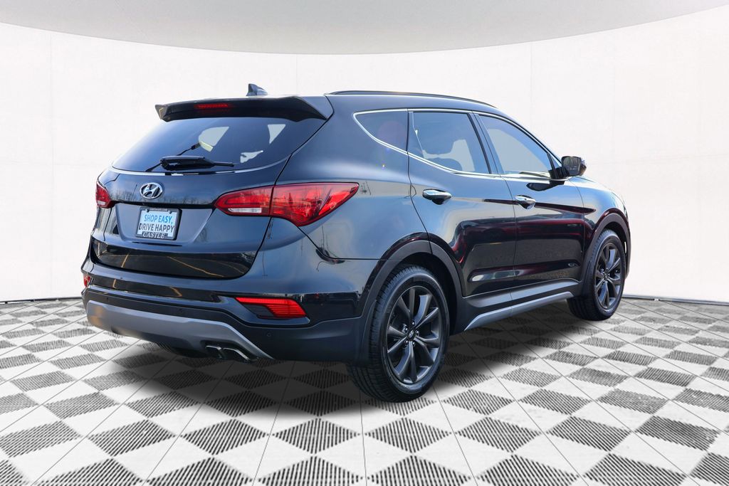 2017 Hyundai Santa Fe Sport 2.0T Ultimate 9