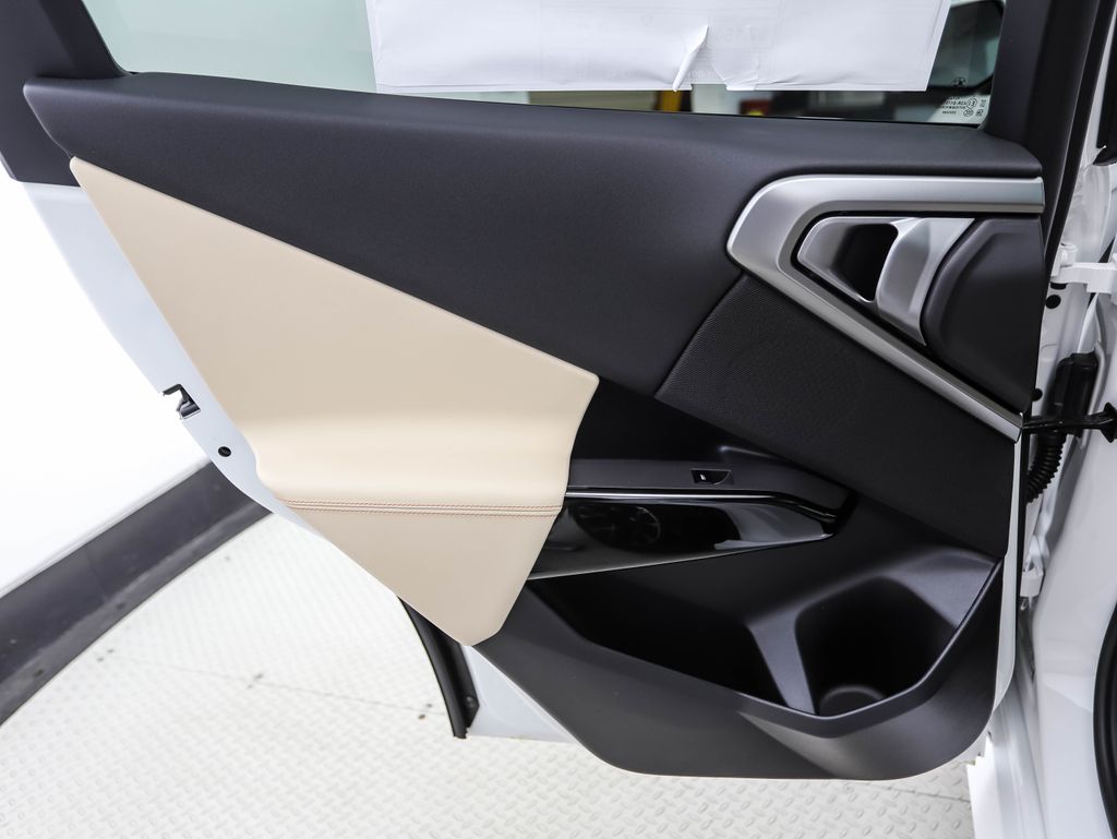 Thumbnail: 2026 BMW X3 - 21