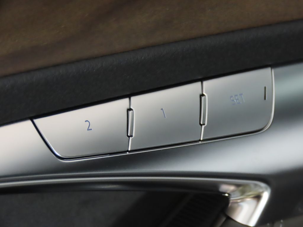 Thumbnail: 2025 Audi A6 - 29