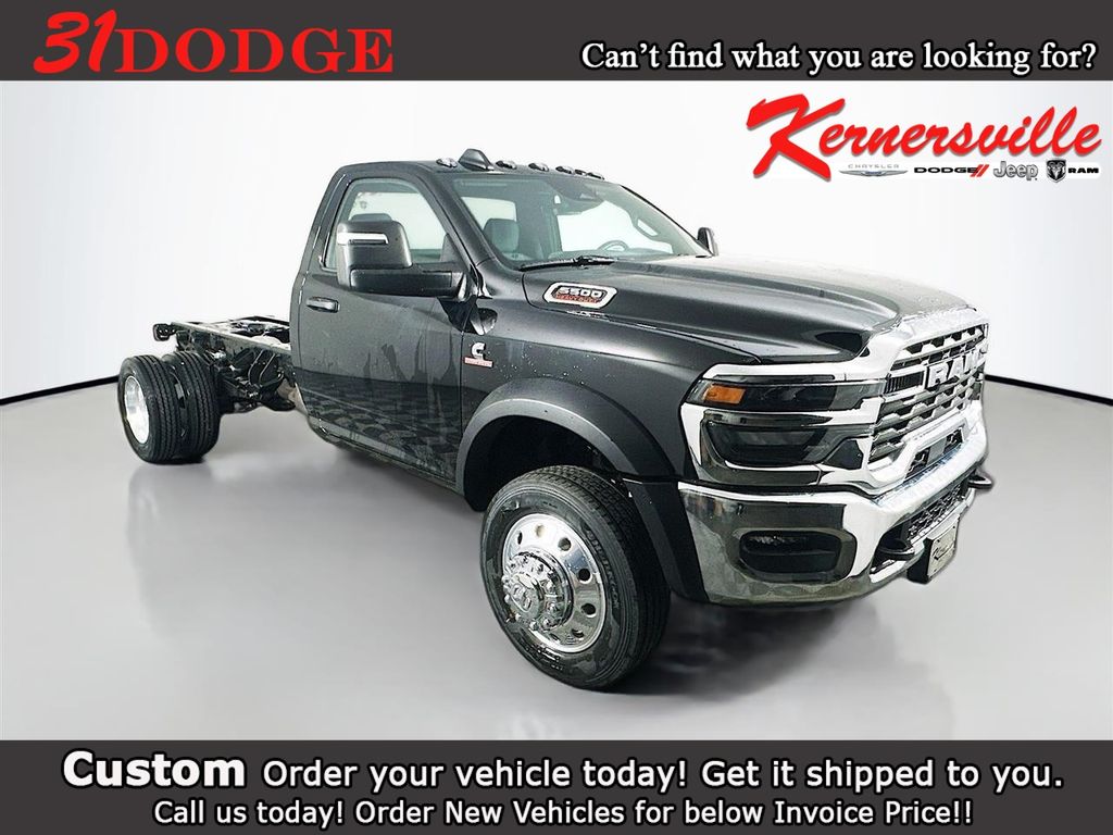 Diamond Black 2026 RAM 5500 Chassis Automatic