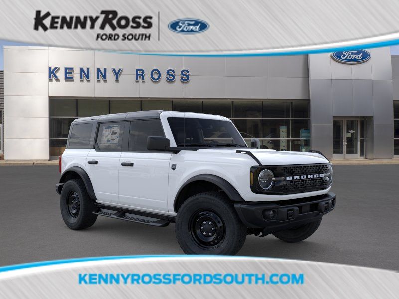 Oxford White 2026 Ford Bronco SUV / Crossover Four-Wheel Drive Automatic