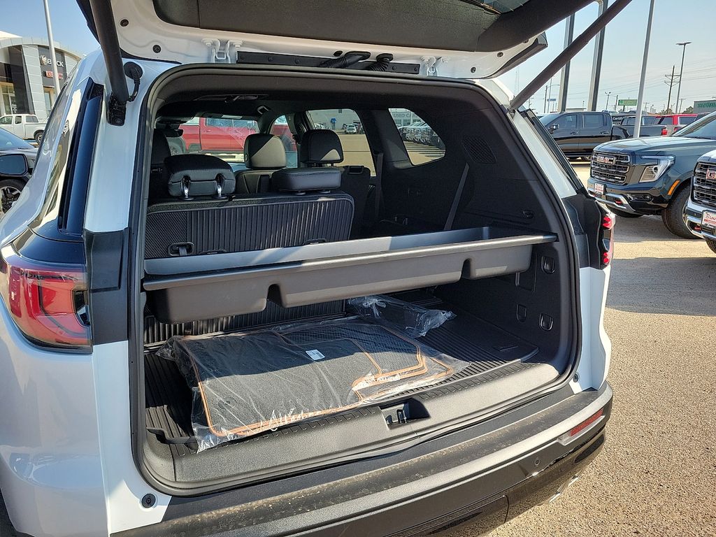 2026 GMC Acadia AT4 White at Brown Buick GMC