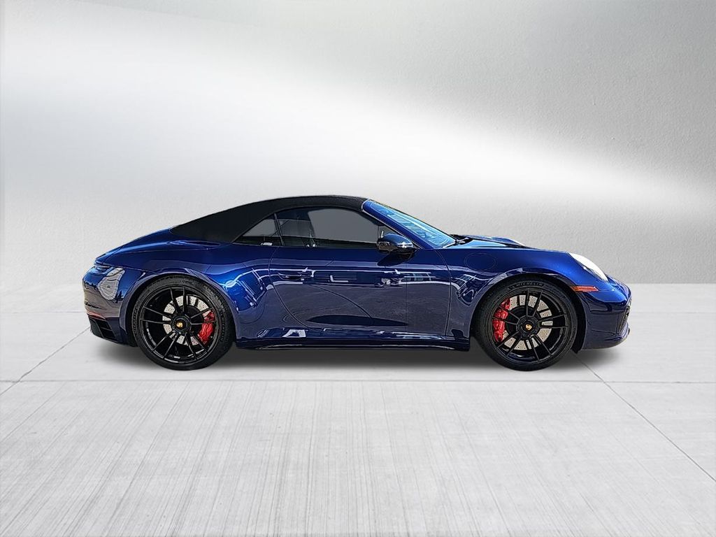 2023 Porsche 911 Carrera GTS 11