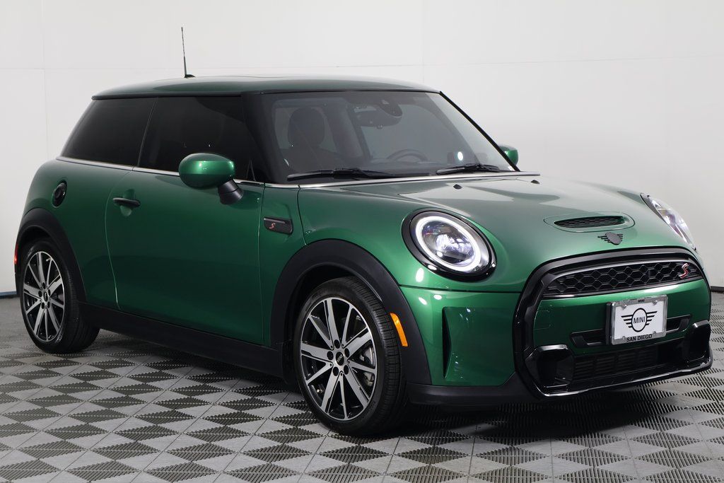 Thumbnail: 2024 MINI Cooper - 3
