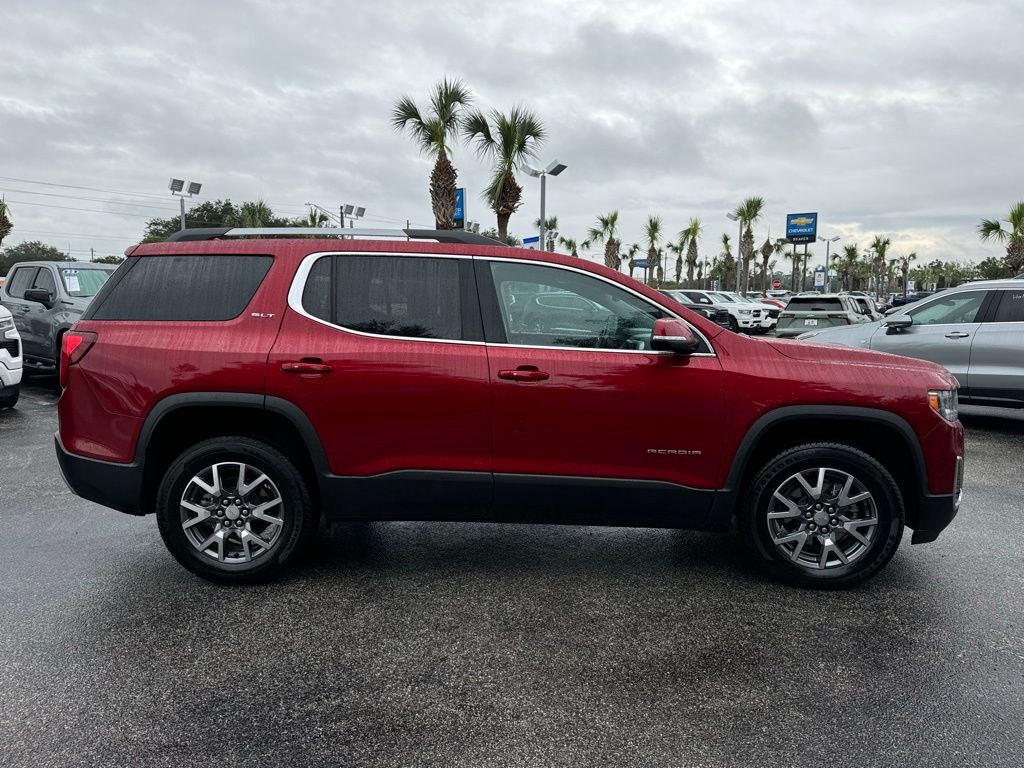 2023 GMC Acadia SLT 9