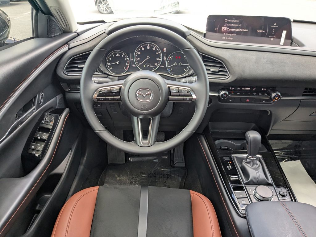 2025 Mazda CX-30 2.5 Carbon Turbo