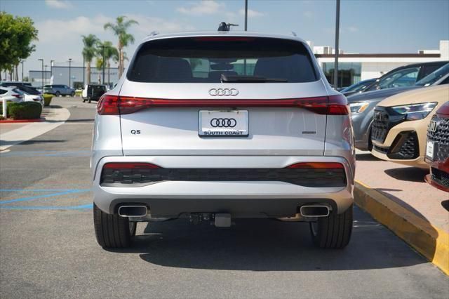 Thumbnail: 2025 Audi Q5 - 4