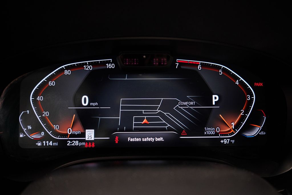Thumbnail: 2022 BMW 5 Series - 22