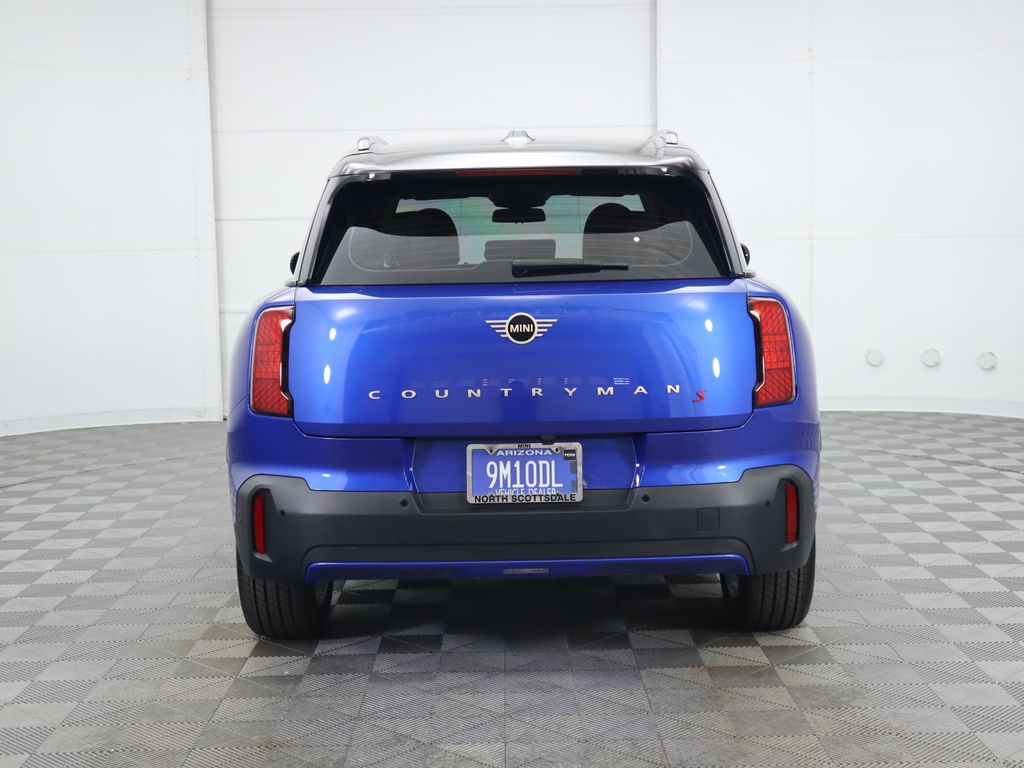 2025 MINI Cooper Countryman Base 6