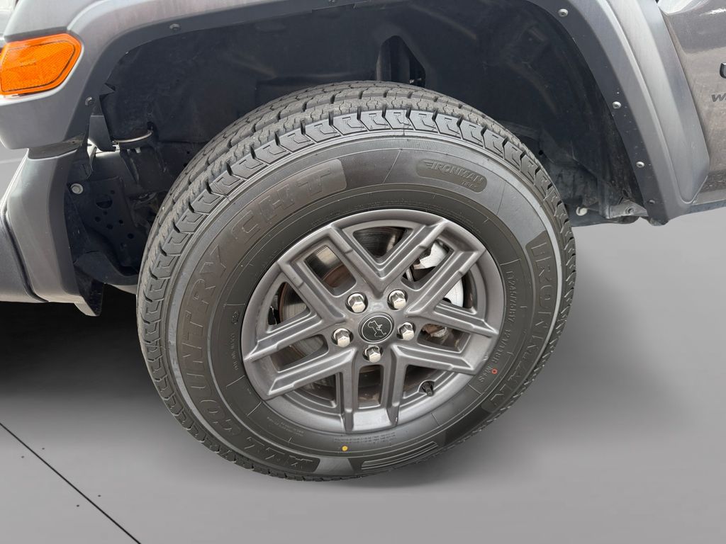 2024 Jeep Wrangler Sport S Gray at South Hills CDJR